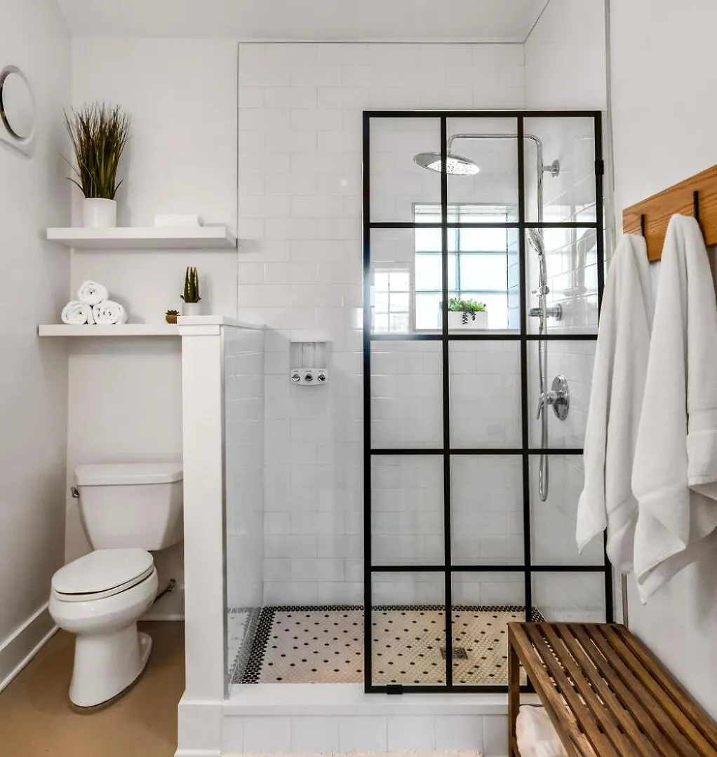 The Woodland Carriage House By Stay Local Nashville United States